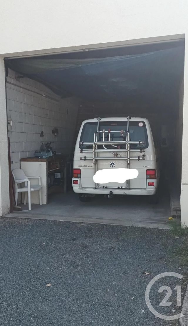 Appartement F3 à vendre - 3 pièces - 86.2 m2 - MONTLUCON - 03 - AUVERGNE - Century 21 Pasquet Immobilier