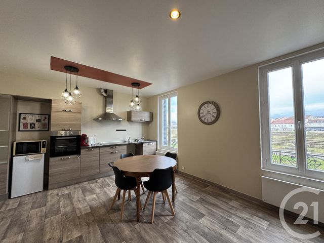 Appartement F2 à louer - 2 pièces - 38.84 m2 - MONTLUCON - 03 - AUVERGNE - Century 21 Pasquet Immobilier