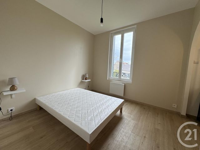 Appartement F2 à louer - 2 pièces - 38.84 m2 - MONTLUCON - 03 - AUVERGNE - Century 21 Pasquet Immobilier