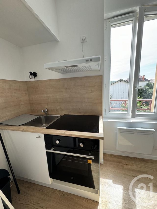 Appartement F1 à louer - 1 pièce - 34.07 m2 - MONTLUCON - 03 - AUVERGNE - Century 21 Pasquet Immobilier