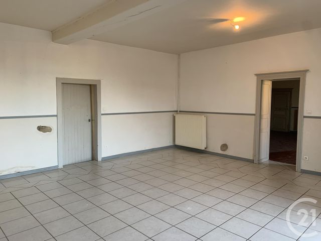 maison à louer - 5 pièces - 167.58 m2 - SAUVAGNY - 03 - AUVERGNE - Century 21 Pasquet Immobilier