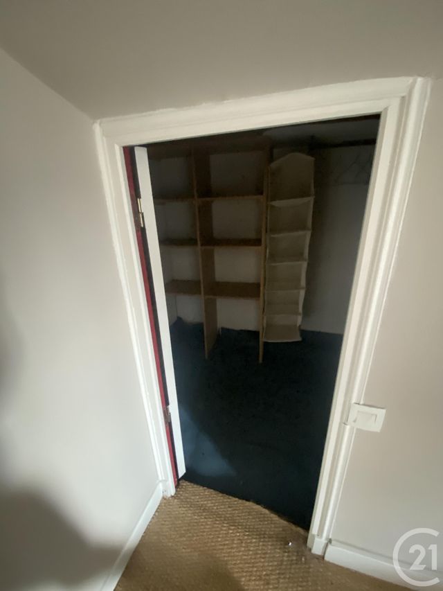 Appartement F3 à louer - 3 pièces - 63.02 m2 - MONTLUCON - 03 - AUVERGNE - Century 21 Pasquet Immobilier