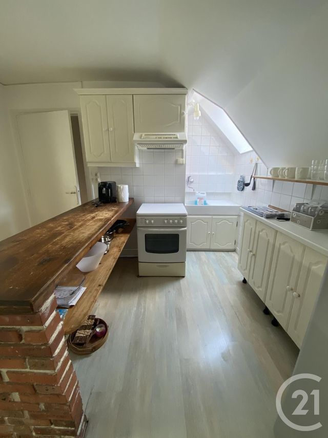 Appartement F3 à louer - 3 pièces - 63.02 m2 - MONTLUCON - 03 - AUVERGNE - Century 21 Pasquet Immobilier