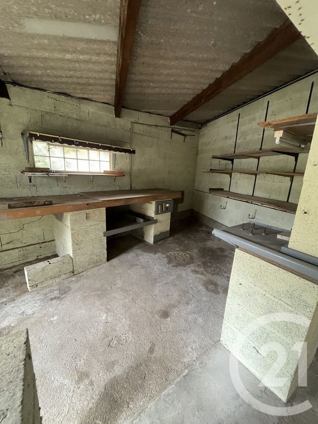 parking à louer - 12.0 m2 - MONTLUCON - 03 - AUVERGNE - Century 21 Pasquet Immobilier