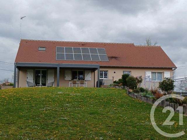 maison à vendre - 7 pièces - 159.57 m2 - DOMERAT - 03 - AUVERGNE - Century 21 Pasquet Immobilier
