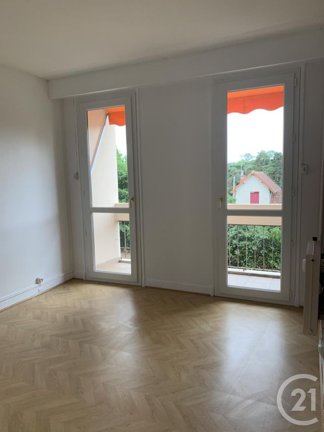Appartement F4 à louer - 5 pièces - 95.73 m2 - MONTLUCON - 03 - AUVERGNE - Century 21 Pasquet Immobilier