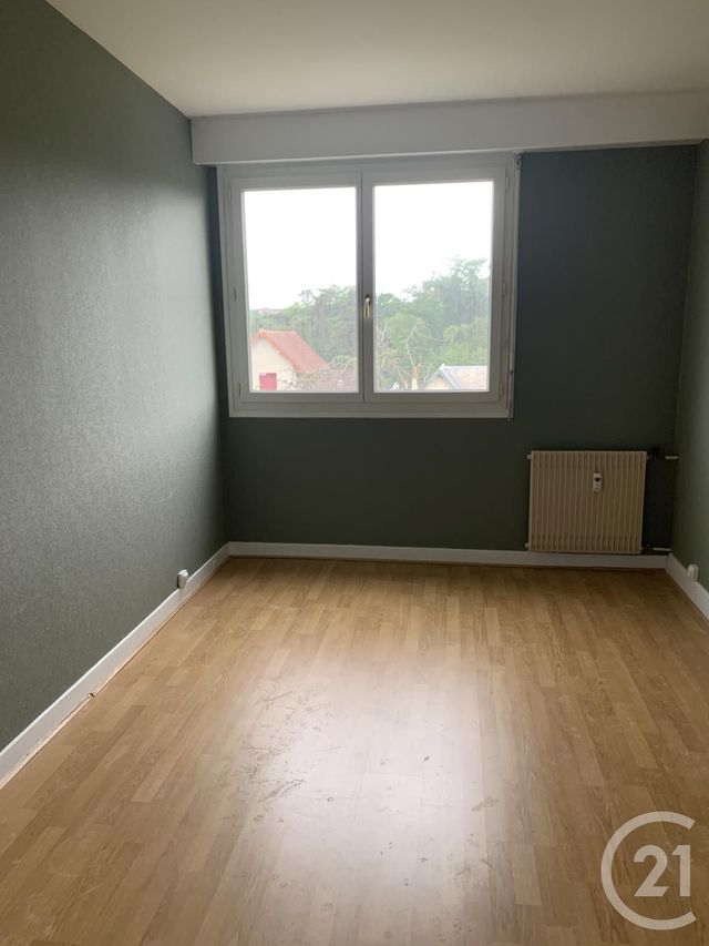 Appartement F4 à louer - 5 pièces - 95.73 m2 - MONTLUCON - 03 - AUVERGNE - Century 21 Pasquet Immobilier