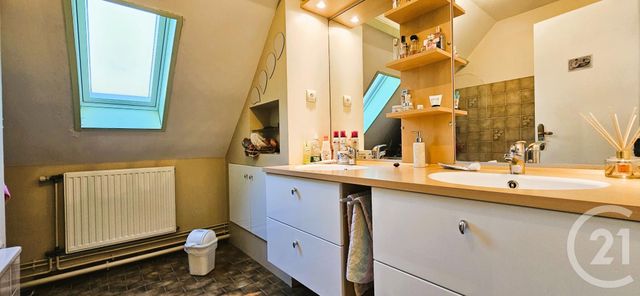 maison à vendre - 7 pièces - 113.6 m2 - MONTLUCON - 03 - AUVERGNE - Century 21 Pasquet Immobilier