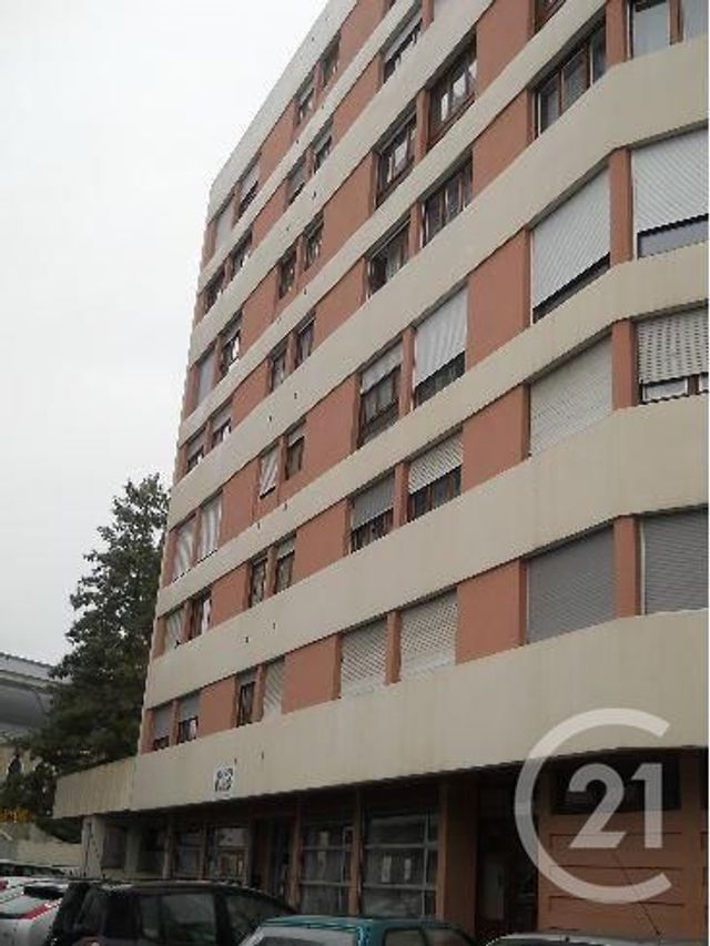 Appartement F3 à vendre - 3 pièces - 59.46 m2 - MONTLUCON - 03 - AUVERGNE - Century 21 Pasquet Immobilier