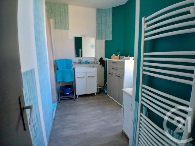 maison à vendre - 4 pièces - 132.5 m2 - CULAN - 18 - CENTRE - Century 21 Pasquet Immobilier