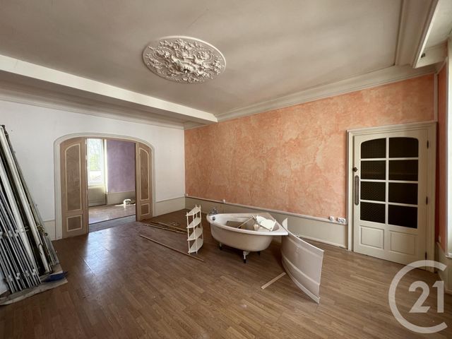 Appartement F3 bis à vendre - 3 pièces - 81.0 m2 - MONTLUCON - 03 - AUVERGNE - Century 21 Pasquet Immobilier