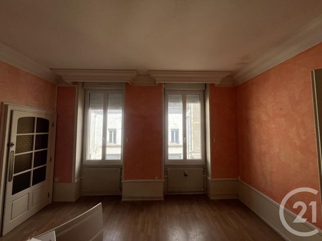 Appartement F3 bis à vendre - 3 pièces - 81.0 m2 - MONTLUCON - 03 - AUVERGNE - Century 21 Pasquet Immobilier