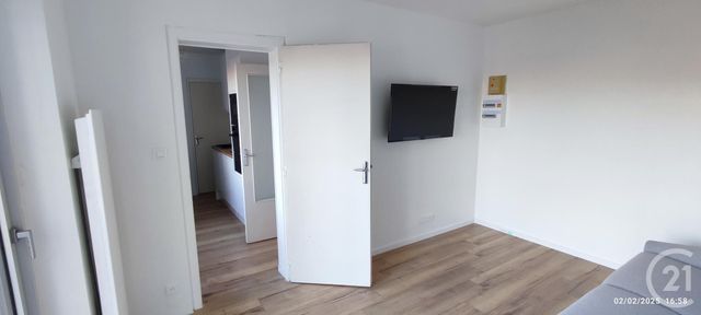 Appartement F1 à louer - 1 pièce - 24.25 m2 - MONTLUCON - 03 - AUVERGNE - Century 21 Pasquet Immobilier
