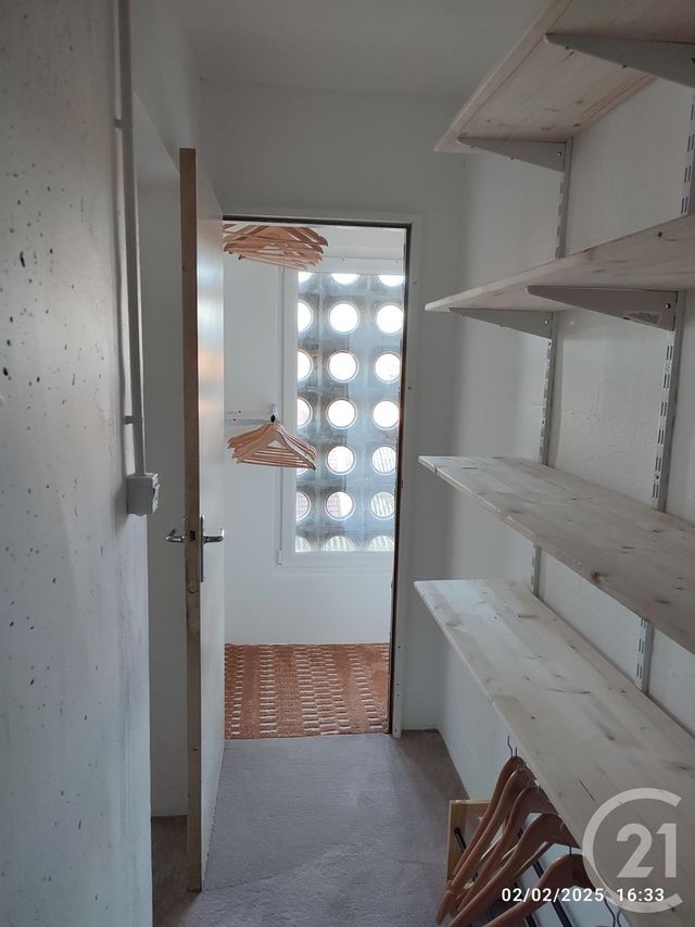 Appartement F1 à louer - 1 pièce - 24.25 m2 - MONTLUCON - 03 - AUVERGNE - Century 21 Pasquet Immobilier