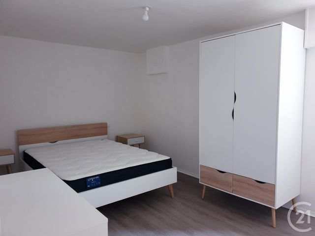 Appartement F2 à louer - 2 pièces - 49.8 m2 - MONTLUCON - 03 - AUVERGNE - Century 21 Pasquet Immobilier