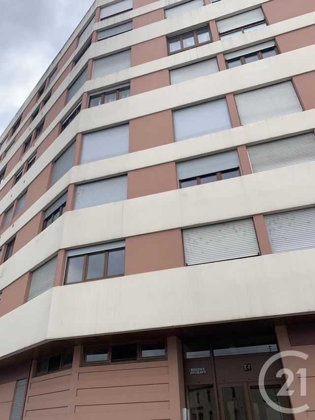 Appartement F3 à louer - 3 pièces - 58.0 m2 - MONTLUCON - 03 - AUVERGNE - Century 21 Pasquet Immobilier