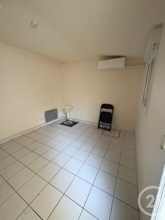 Appartement F1 à louer - 2 pièces - 32.48 m2 - MONTLUCON - 03 - AUVERGNE - Century 21 Pasquet Immobilier