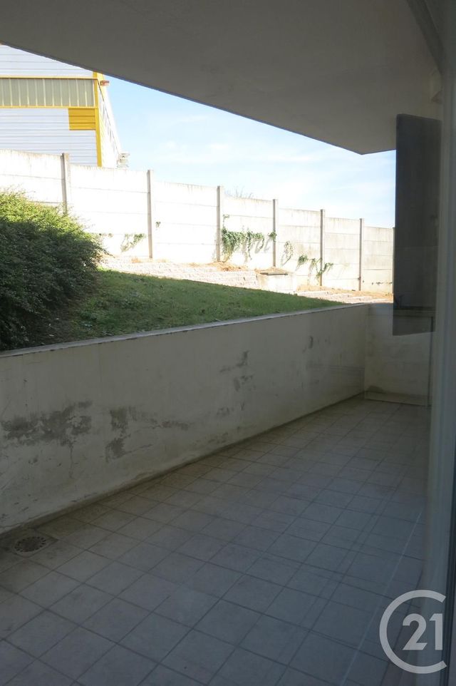 Appartement F2 à vendre - 2 pièces - 38.0 m2 - MONTLUCON - 03 - AUVERGNE - Century 21 Pasquet Immobilier