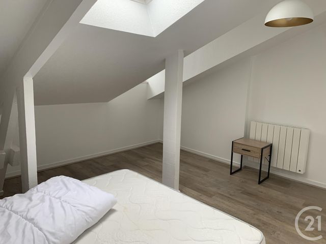 Appartement F3 à louer - 3 pièces - 44.63 m2 - MONTLUCON - 03 - AUVERGNE - Century 21 Pasquet Immobilier