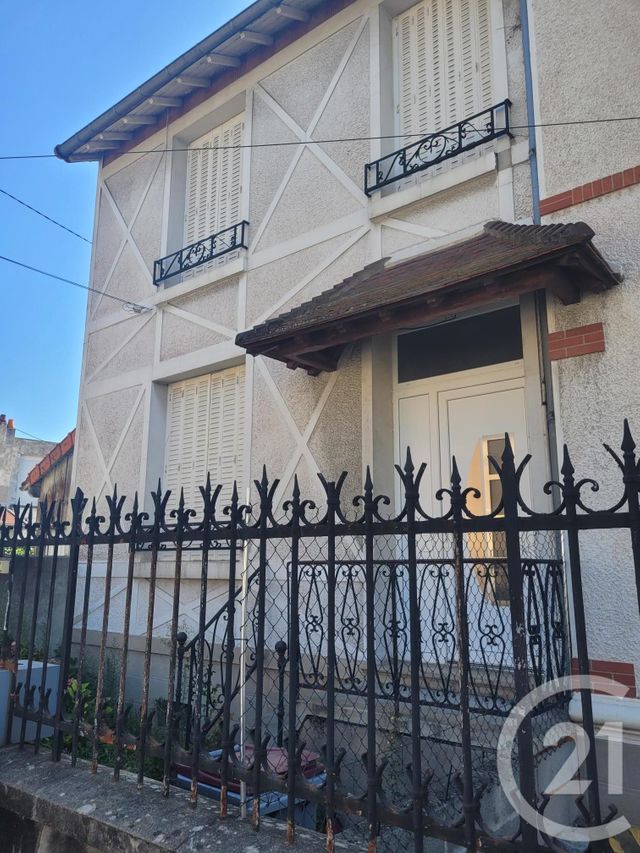 maison à louer - 4 pièces - 88.0 m2 - MONTLUCON - 03 - AUVERGNE - Century 21 Pasquet Immobilier