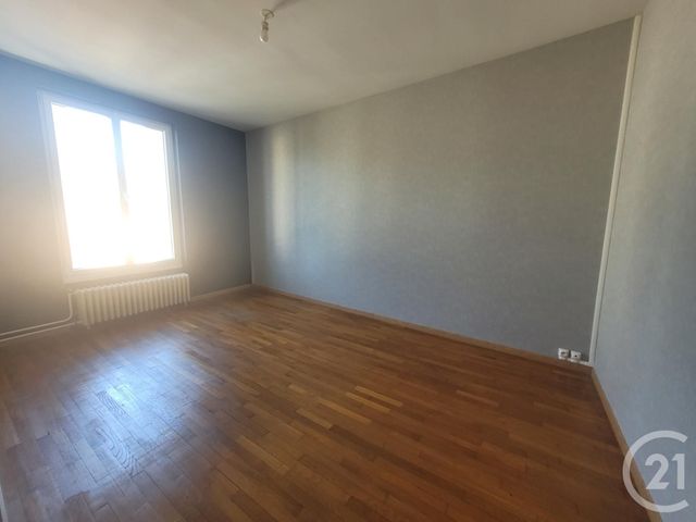 maison à louer - 4 pièces - 88.0 m2 - MONTLUCON - 03 - AUVERGNE - Century 21 Pasquet Immobilier