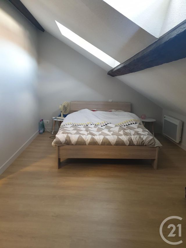 Appartement F1 à louer - 1 pièce - 23.0 m2 - MONTLUCON - 03 - AUVERGNE - Century 21 Pasquet Immobilier