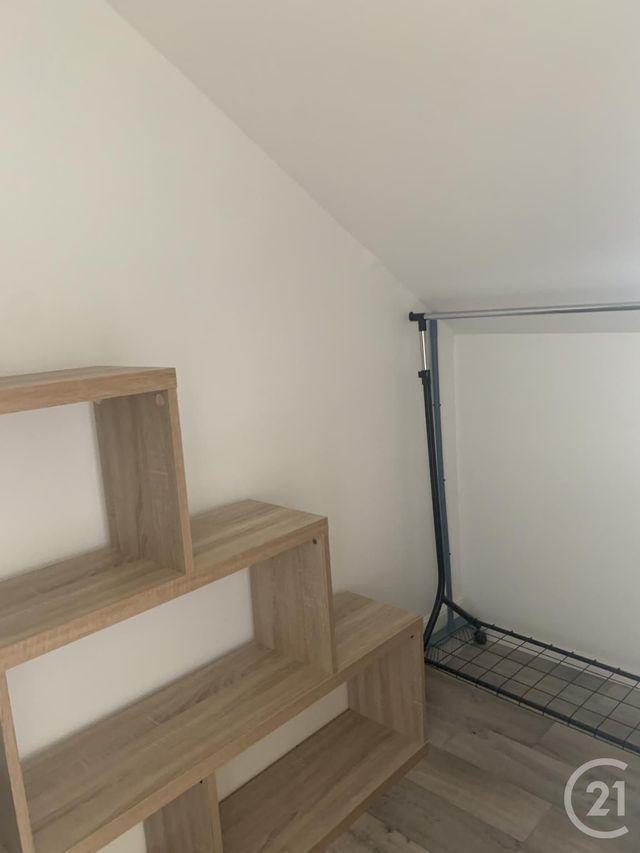 Appartement F1 à louer - 1 pièce - 22.0 m2 - MONTLUCON - 03 - AUVERGNE - Century 21 Pasquet Immobilier