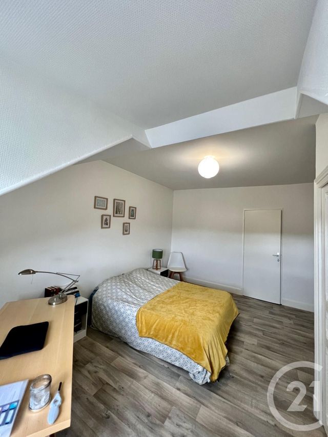 Appartement F1 à louer - 1 pièce - 22.0 m2 - MONTLUCON - 03 - AUVERGNE - Century 21 Pasquet Immobilier