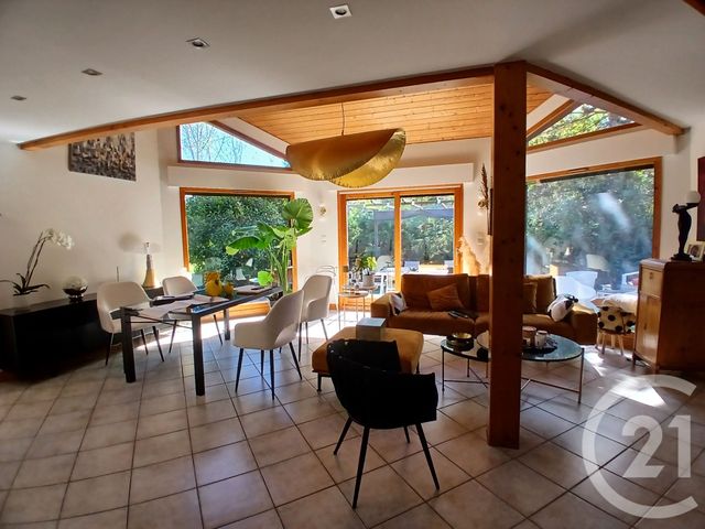 maison à vendre - 6 pièces - 165.6 m2 - DOMERAT - 03 - AUVERGNE - Century 21 Pasquet Immobilier