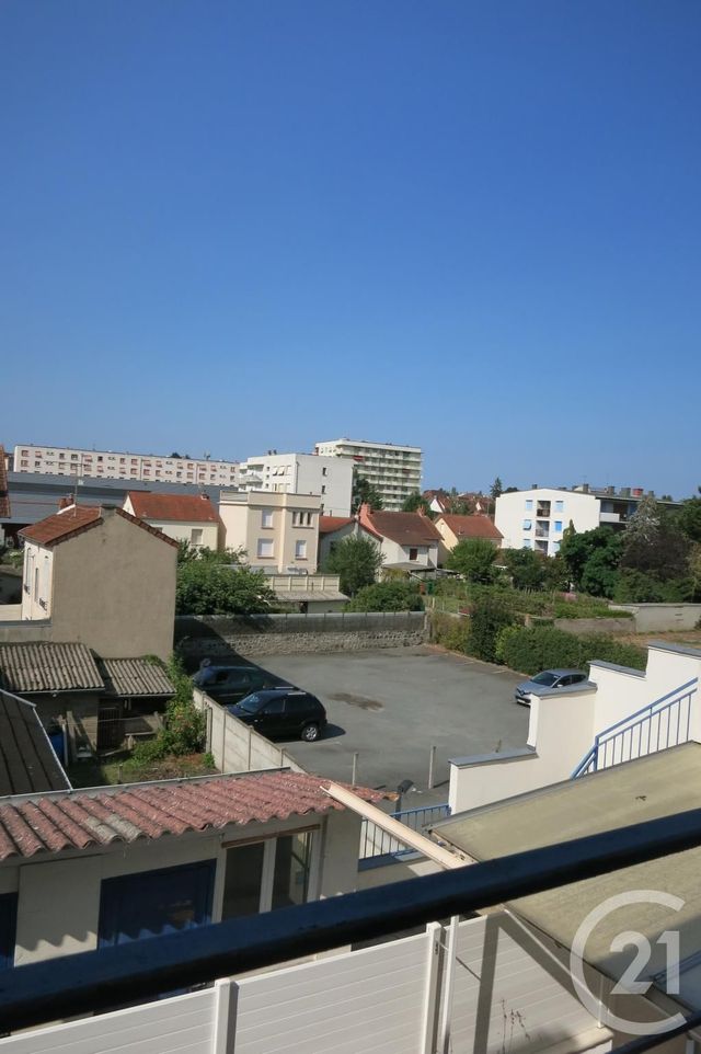 Appartement F3 à louer - 3 pièces - 80.0 m2 - MONTLUCON - 03 - AUVERGNE - Century 21 Pasquet Immobilier