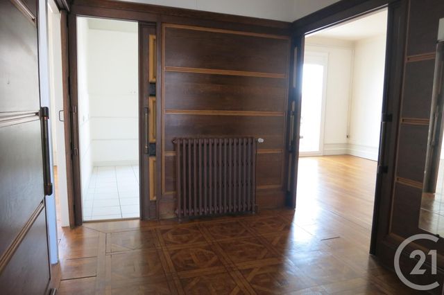 Appartement F3 à louer - 3 pièces - 80.0 m2 - MONTLUCON - 03 - AUVERGNE - Century 21 Pasquet Immobilier