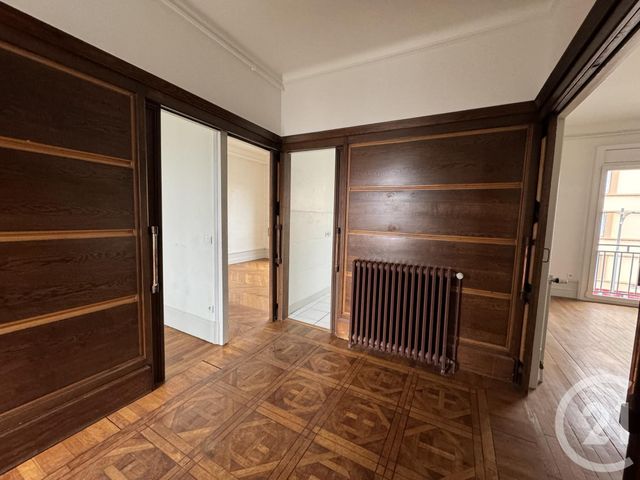Appartement F3 à louer - 3 pièces - 80.0 m2 - MONTLUCON - 03 - AUVERGNE - Century 21 Pasquet Immobilier