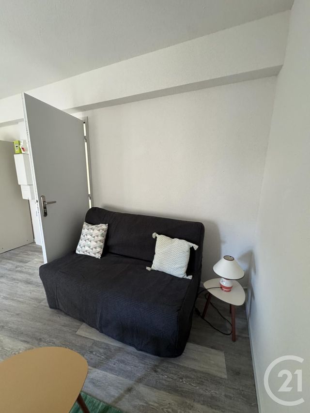 Appartement Studio à louer - 1 pièce - 20.85 m2 - MONTLUCON - 03 - AUVERGNE - Century 21 Pasquet Immobilier