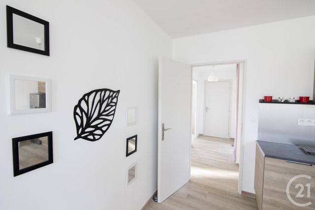 Appartement F4 à louer - 4 pièces - 71.75 m2 - MONTLUCON - 03 - AUVERGNE - Century 21 Pasquet Immobilier