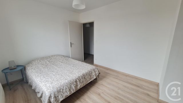 Appartement F4 à louer - 4 pièces - 71.75 m2 - MONTLUCON - 03 - AUVERGNE - Century 21 Pasquet Immobilier