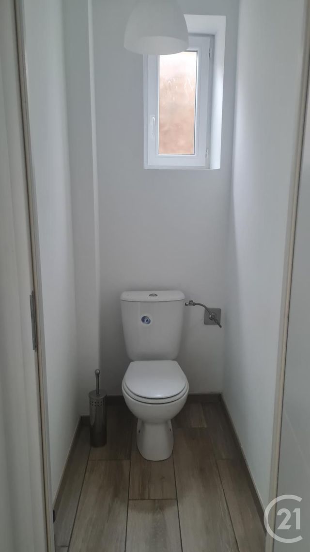 Appartement F4 à louer - 4 pièces - 71.75 m2 - MONTLUCON - 03 - AUVERGNE - Century 21 Pasquet Immobilier