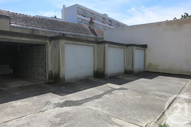 Parking à louer MONTLUCON