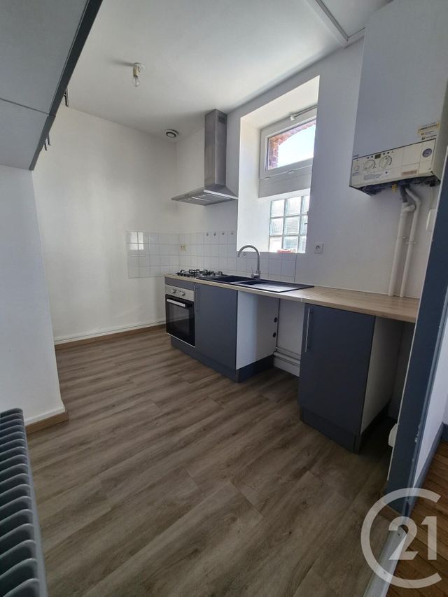 Appartement F2 à louer - 2 pièces - 47.04 m2 - MONTLUCON - 03 - AUVERGNE - Century 21 Pasquet Immobilier