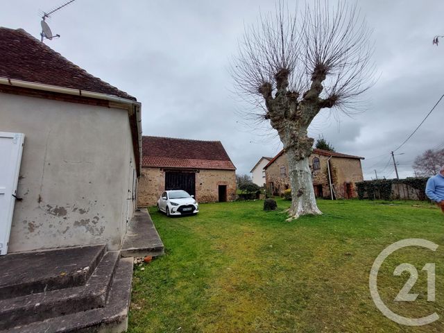 maison à vendre - 3 pièces - 70.0 m2 - ESTIVAREILLES - 03 - AUVERGNE - Century 21 Pasquet Immobilier