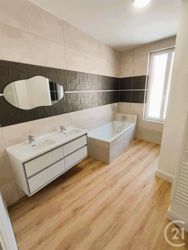 maison à vendre - 6 pièces - 128.0 m2 - MONTLUCON - 03 - AUVERGNE - Century 21 Pasquet Immobilier
