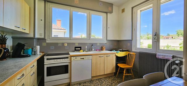 maison à vendre - 8 pièces - 131.0 m2 - MONTLUCON - 03 - AUVERGNE - Century 21 Pasquet Immobilier