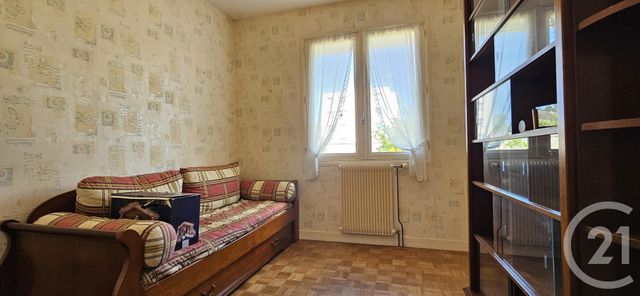 maison à vendre - 8 pièces - 131.0 m2 - MONTLUCON - 03 - AUVERGNE - Century 21 Pasquet Immobilier