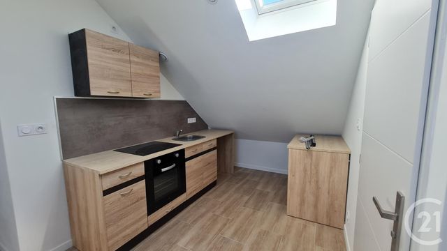 Appartement F3 à louer - 3 pièces - 32.85 m2 - MONTLUCON - 03 - AUVERGNE - Century 21 Pasquet Immobilier