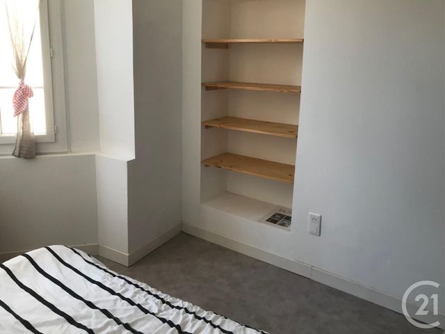 Appartement Studio à louer - 1 pièce - 29.0 m2 - MONTLUCON - 03 - AUVERGNE - Century 21 Pasquet Immobilier