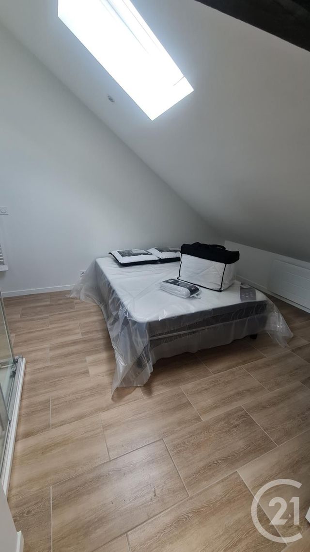 Appartement F1 à louer - 1 pièce - 18.61 m2 - MONTLUCON - 03 - AUVERGNE - Century 21 Pasquet Immobilier