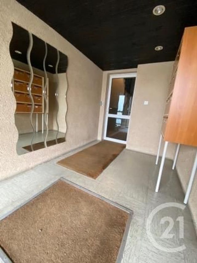 Appartement Studio à louer - 1 pièce - 23.0 m2 - DESERTINES - 03 - AUVERGNE - Century 21 Pasquet Immobilier