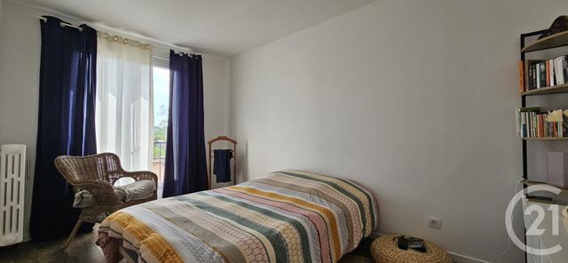 Appartement F4 à vendre - 4 pièces - 71.3 m2 - MONTLUCON - 03 - AUVERGNE - Century 21 Pasquet Immobilier