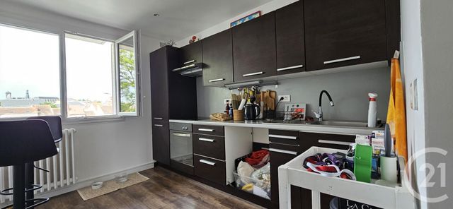 Appartement F4 à vendre - 4 pièces - 71.3 m2 - MONTLUCON - 03 - AUVERGNE - Century 21 Pasquet Immobilier