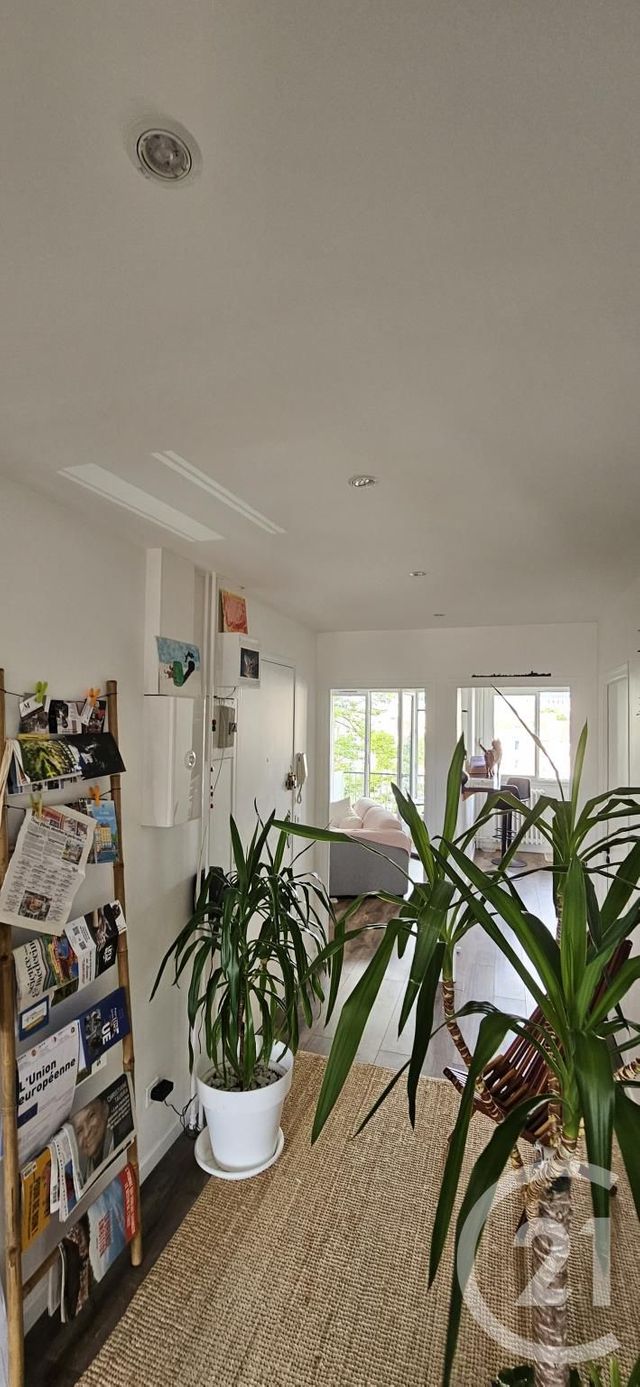 Appartement F4 à vendre - 4 pièces - 71.3 m2 - MONTLUCON - 03 - AUVERGNE - Century 21 Pasquet Immobilier