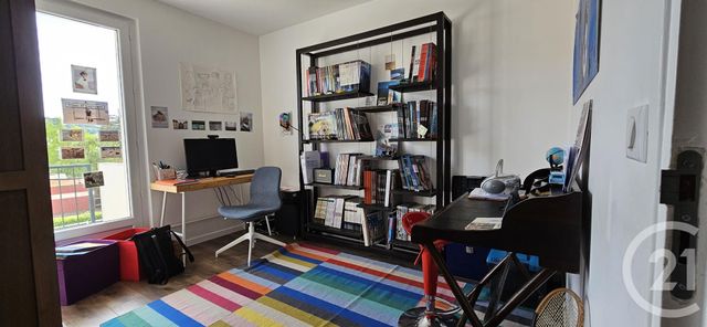 Appartement F4 à vendre - 4 pièces - 71.3 m2 - MONTLUCON - 03 - AUVERGNE - Century 21 Pasquet Immobilier